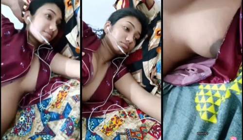 Seductive Bengali Babe Reveals Her Perfect Assets