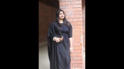 Secretary Enjoys Office Encounter with Boss