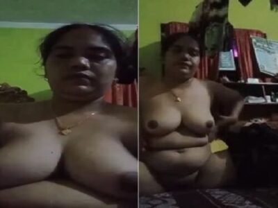 Telugu girls leaked mms clip with hairy pussy